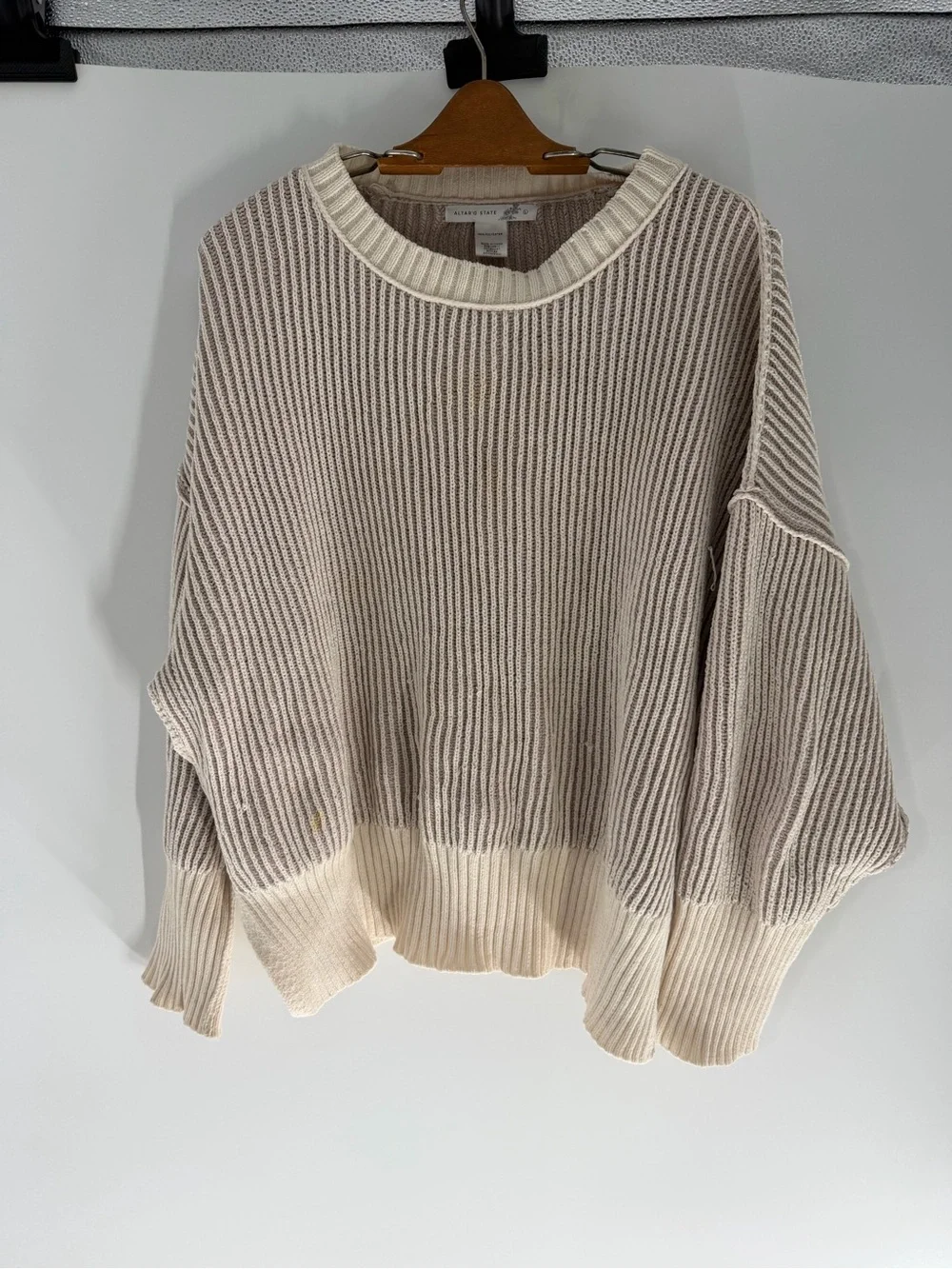 Altar'd State Two-Tone Ribbed Crewneck Sweater - Beige & Cream